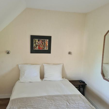 Hotel Saint Julien Aux Bois ภายนอก รูปภาพ