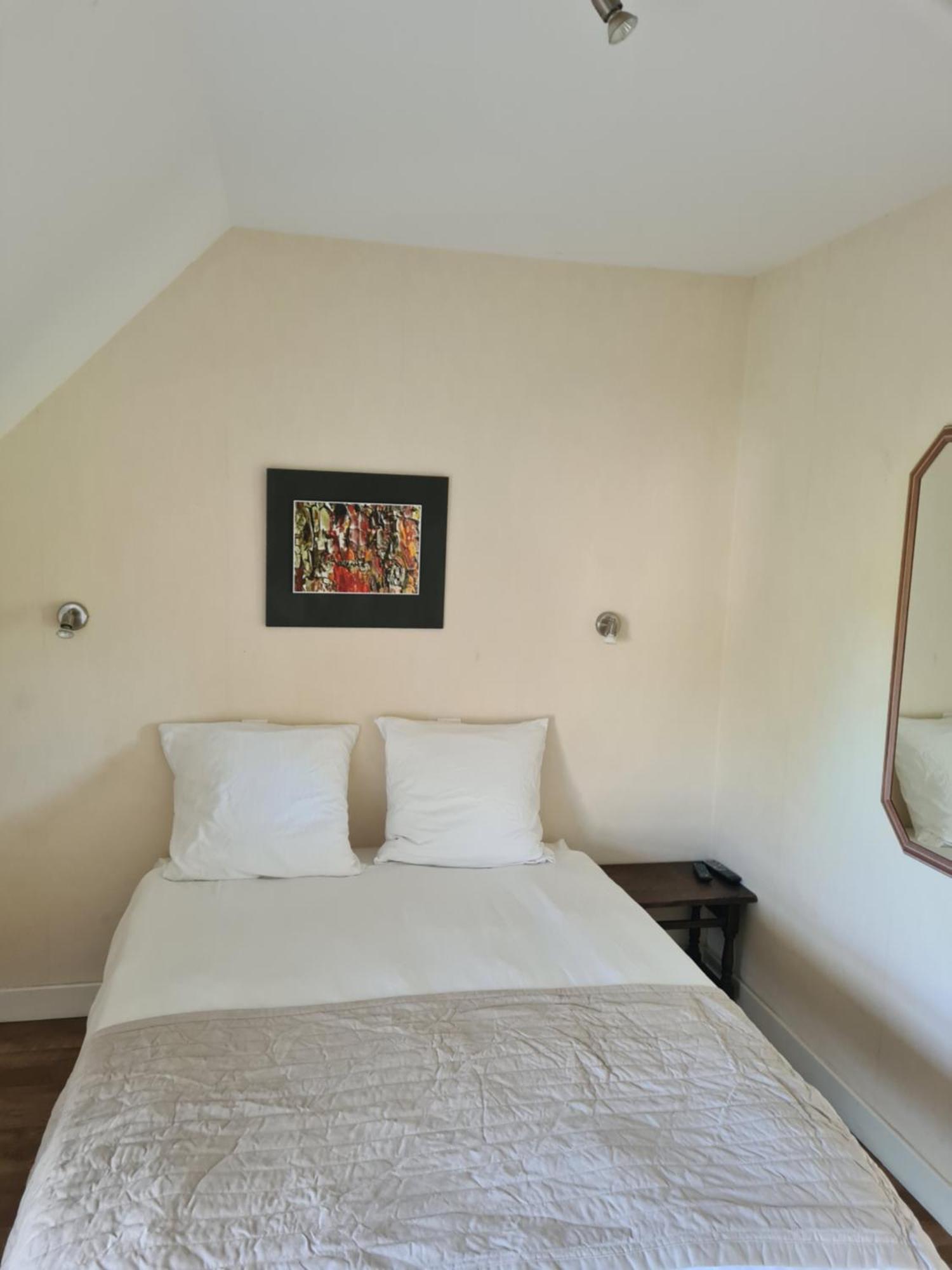 Hotel Saint Julien Aux Bois ภายนอก รูปภาพ